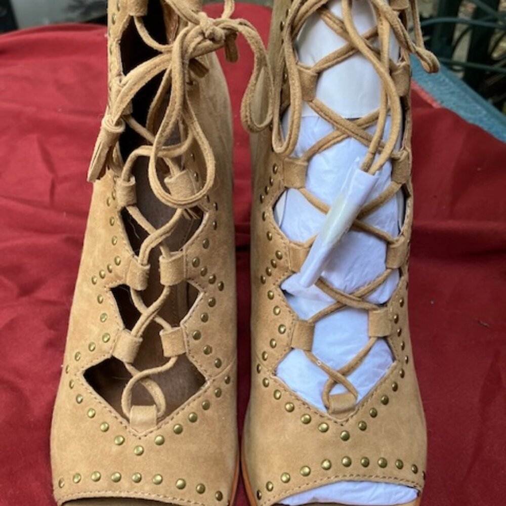 Frye Gabby Stud Soes 8.5M